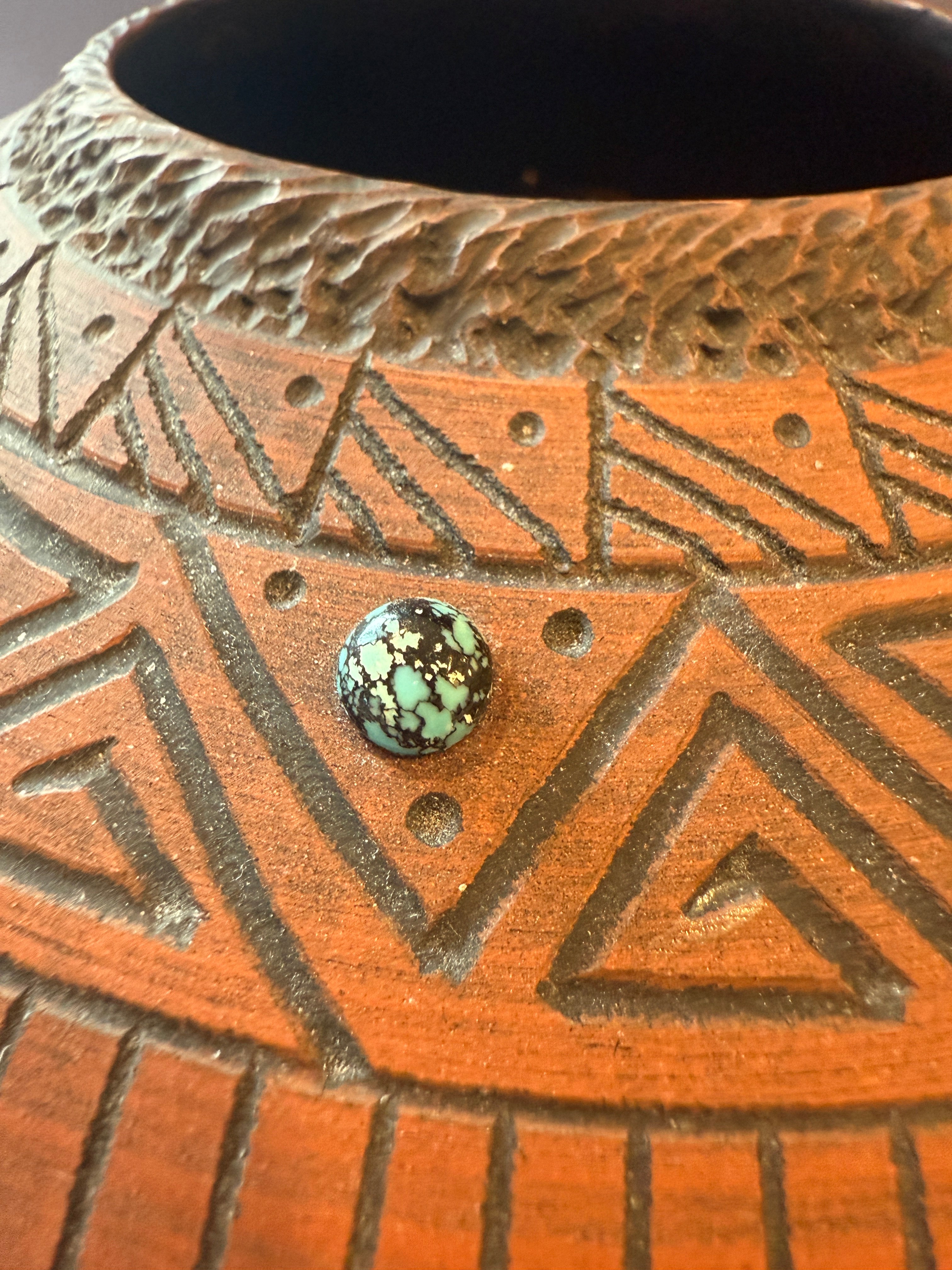 Navajo Pottery Vase Vintage Native American, Signed.