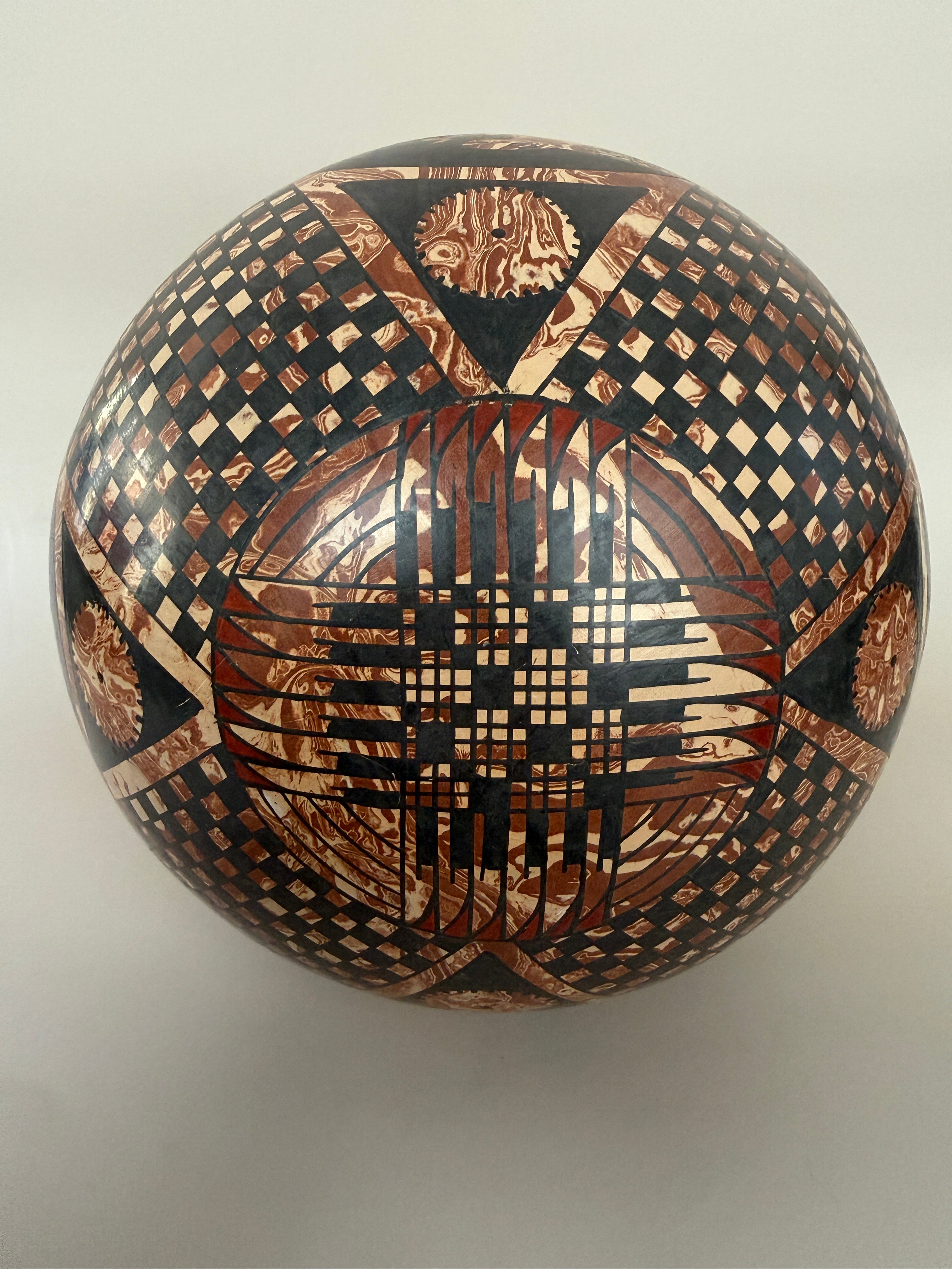 Vintage Mata Ortiz Ceramic Pot by Paty Ortiz.