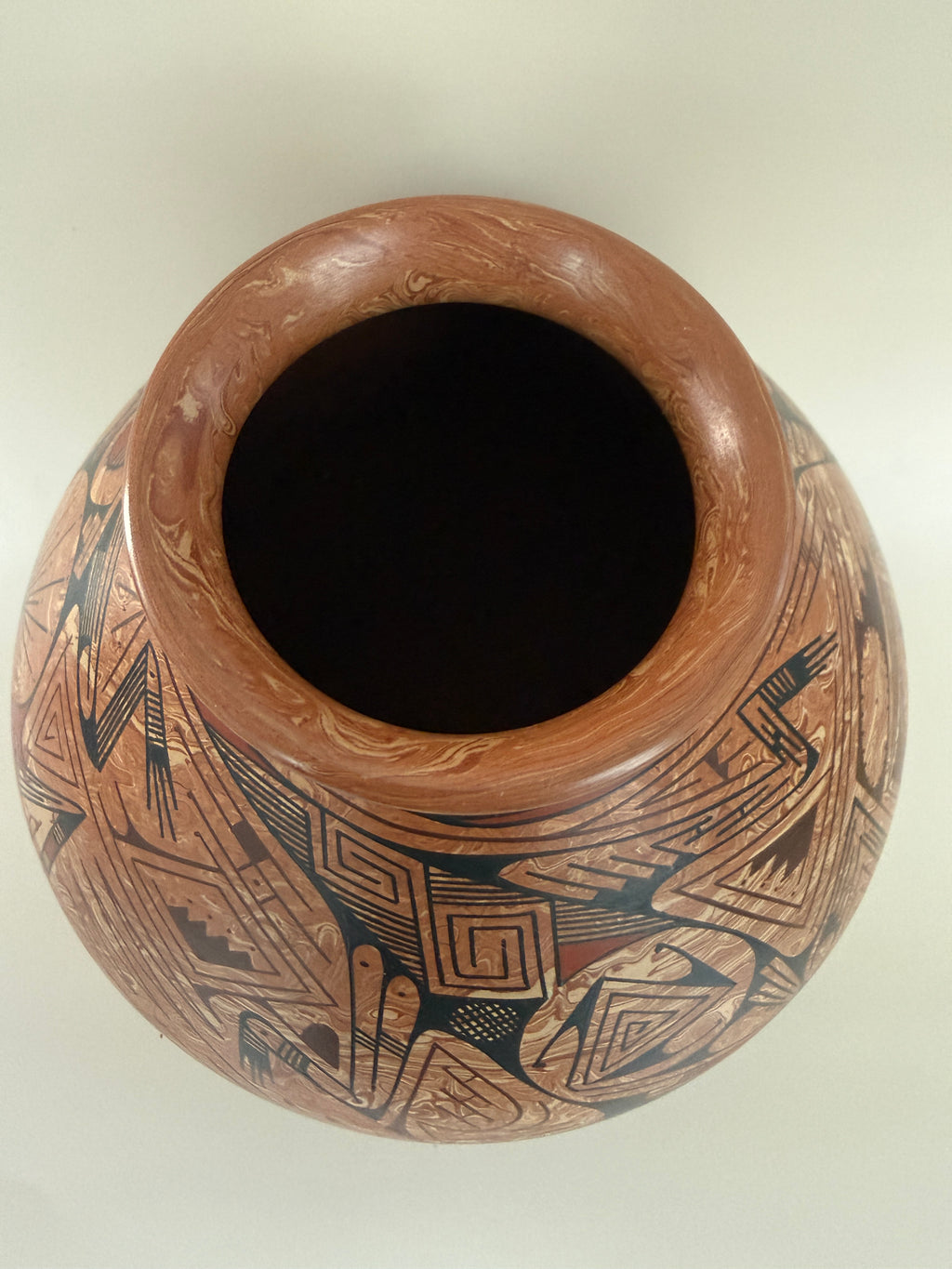 Vintage Mata Ortiz Ceramic Pot by Eduardo “Chevo” Ortiz.